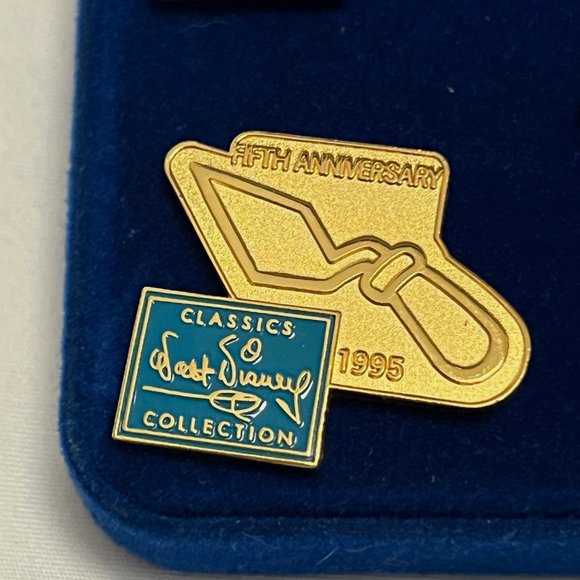 1997 Walt Disney Classics Collection (WDCC) - 5 Pin Set - Fifth Anniversary - Picture 8 of 10